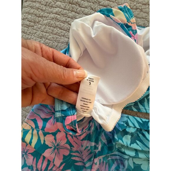 Floral High Neck Wide Straps Tankini Set With Shorts Size Large Blue Pink NWOT - Picture 10 of 14